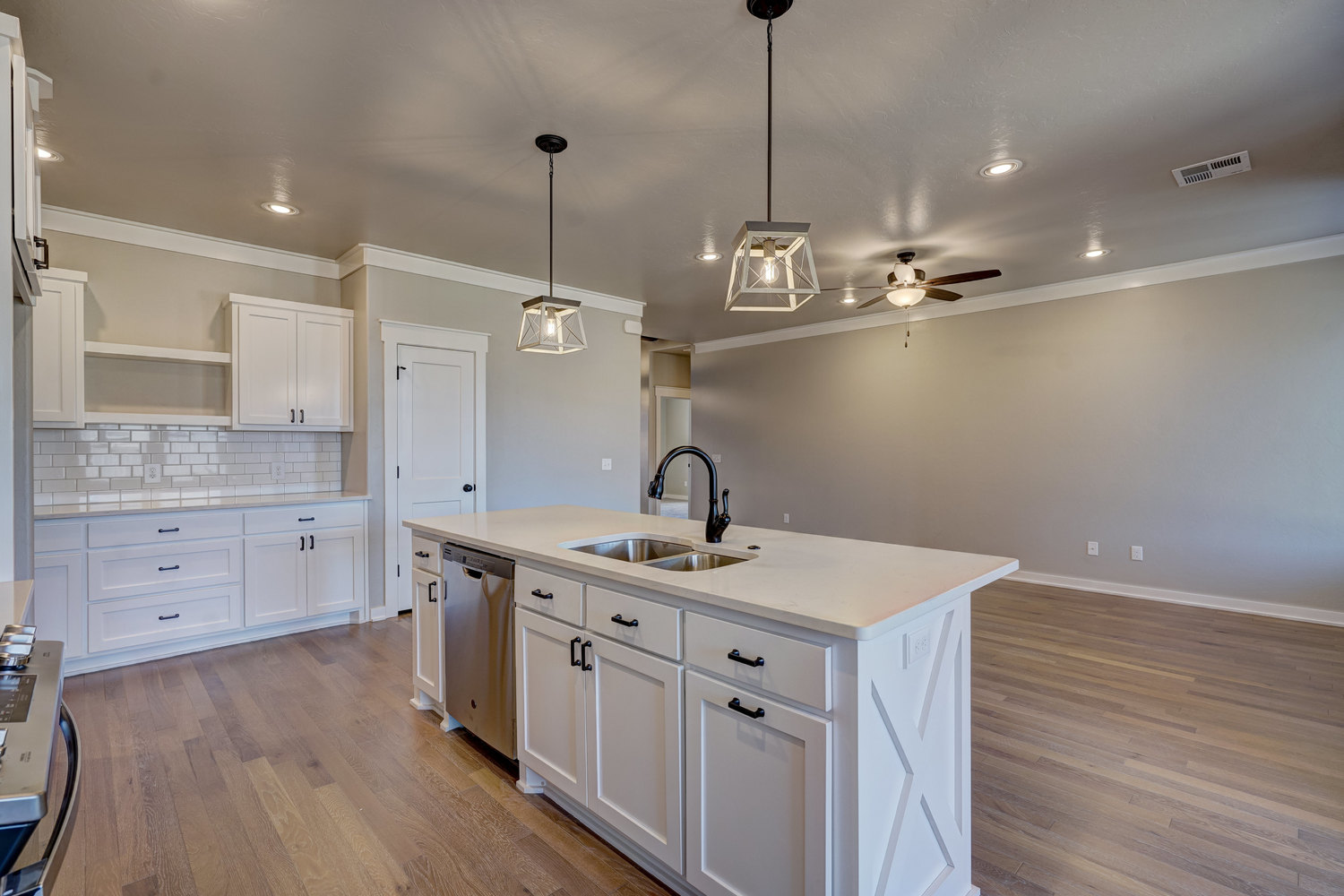 2820 Wild Rose Lane Yukon Ok. Built by Semco Construction