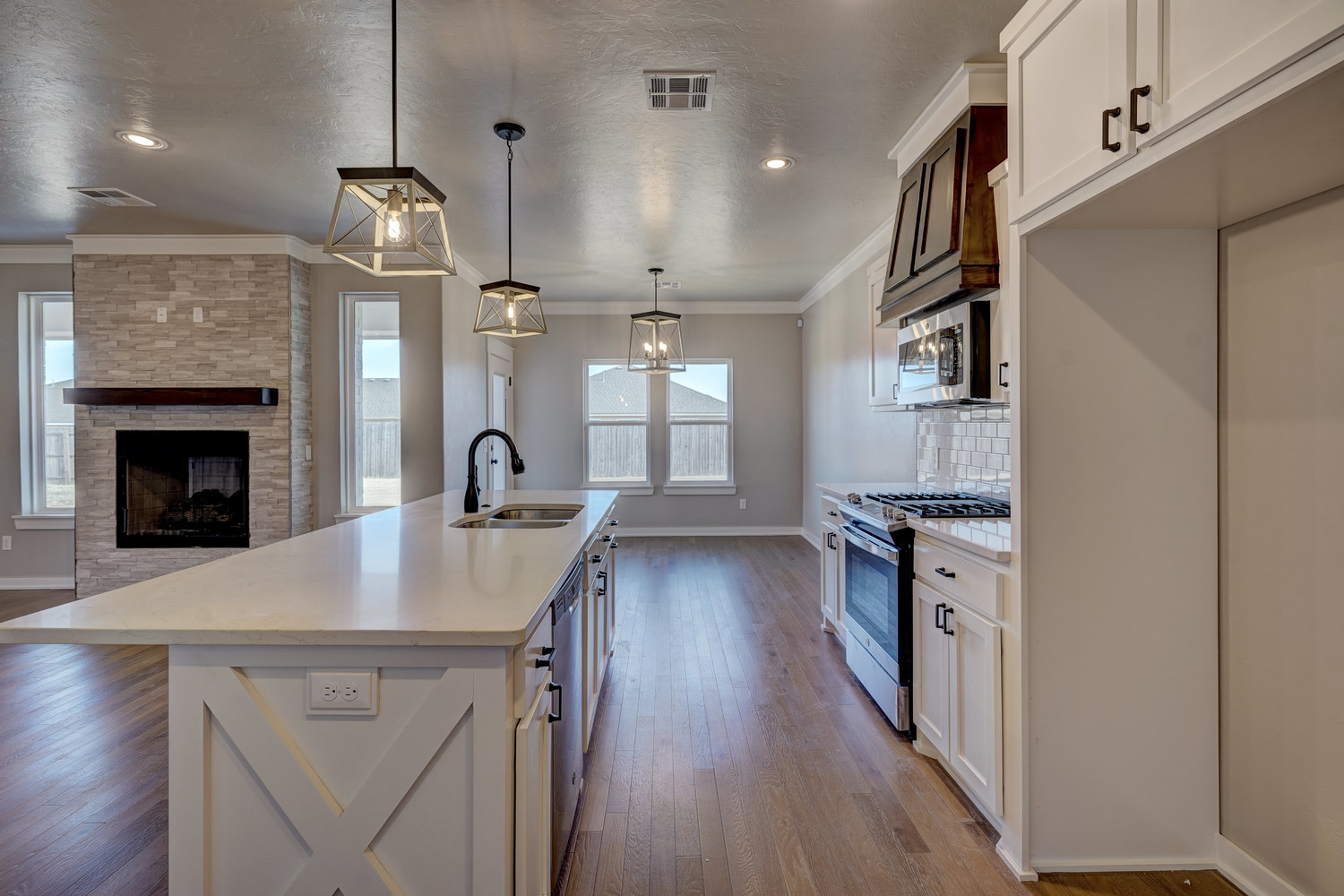 2820 Wild Rose Lane Yukon Ok. Built by Semco Construction