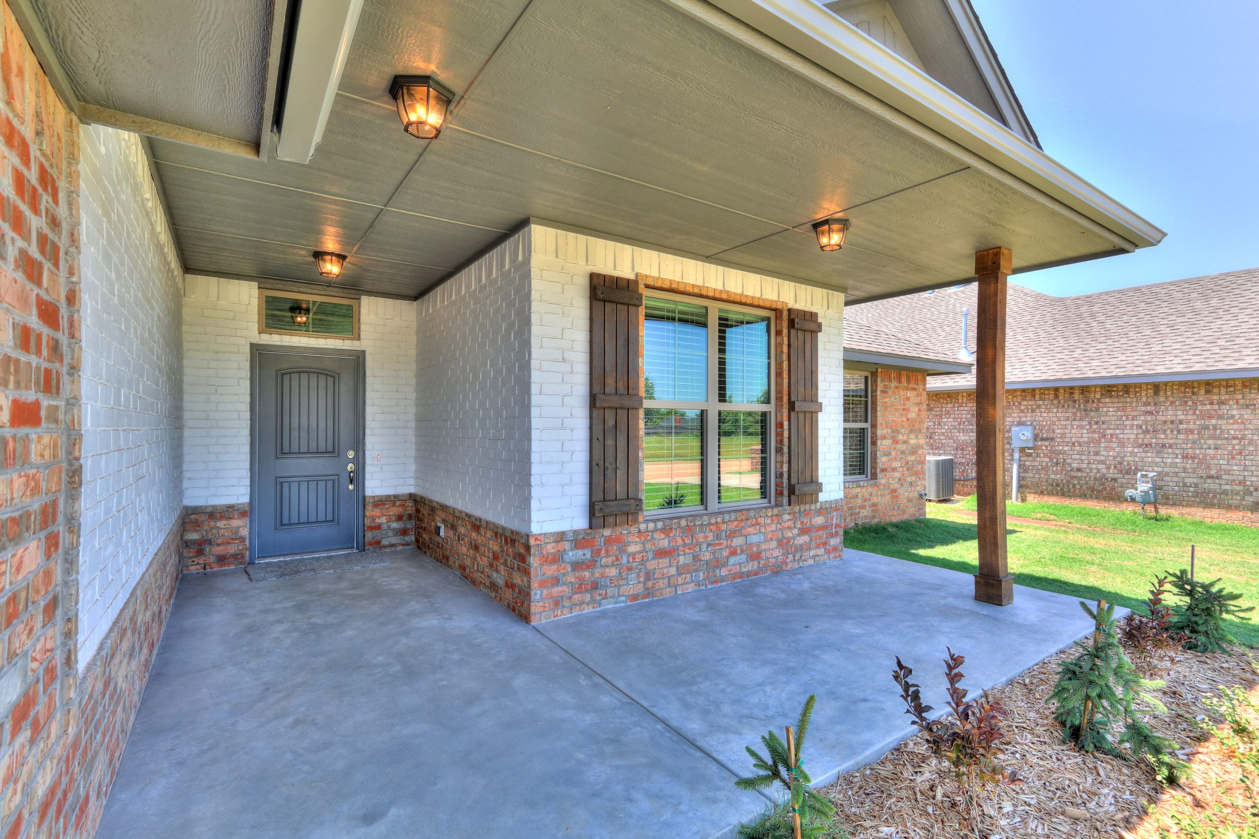 Concrete patios and walkways in Oklahoma